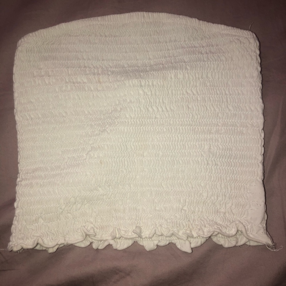 white lettuce edge tubetop/bandeau crop top